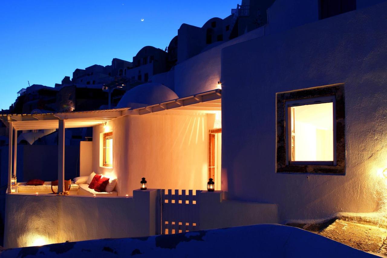 Menias Cave House Apartment Oia  Bilik gambar